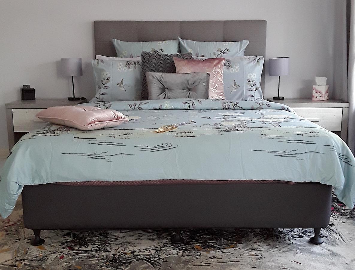 Edmonton QLD Palm Beach Accommodation