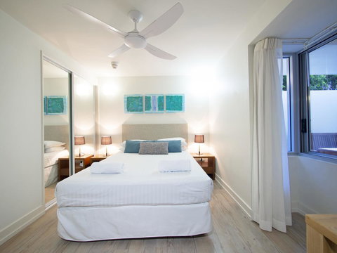 Drift Palm Cove - Palm Beach Accommodation 15