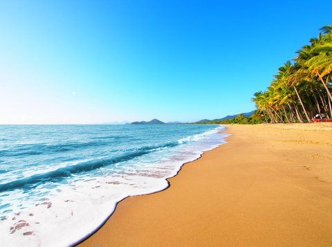 Drift Palm Cove - Palm Beach Accommodation 9