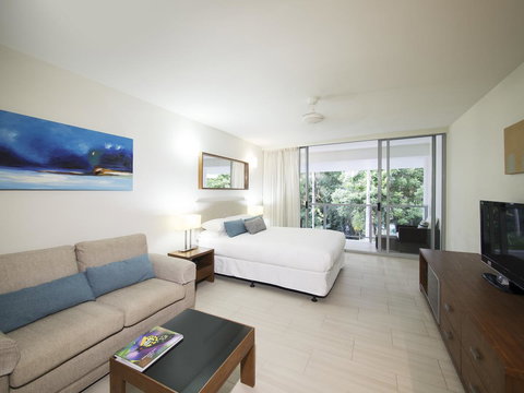 Drift Palm Cove - Palm Beach Accommodation 5