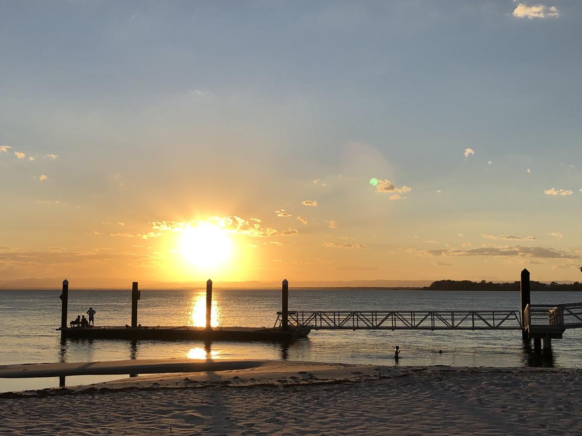 Nudgee Beach QLD Palm Beach Accommodation