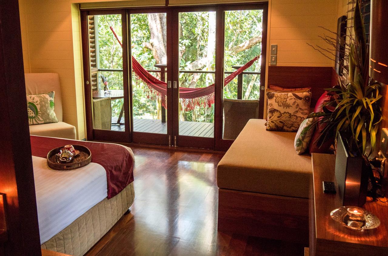 Wonga QLD Palm Beach Accommodation