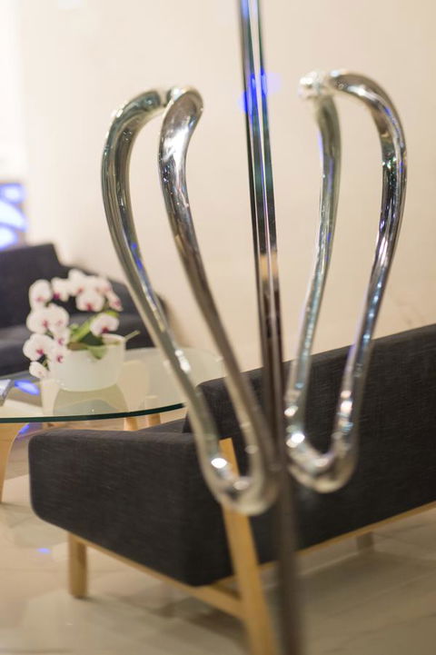 Heart Hotel And Gallery Whitsundays - Palm Beach Accommodation 8