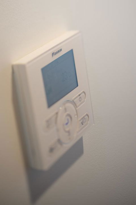 Heart Hotel And Gallery Whitsundays - Palm Beach Accommodation 31