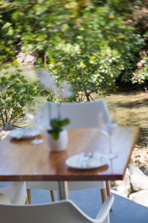 Heart Hotel And Gallery Whitsundays - Palm Beach Accommodation 22