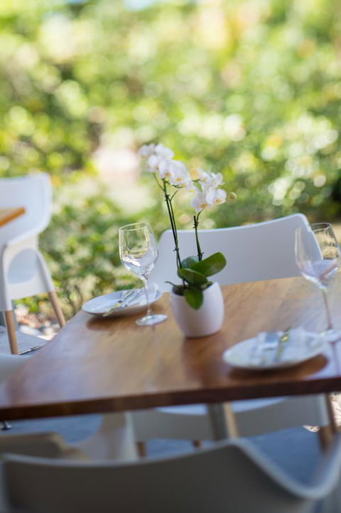 Heart Hotel And Gallery Whitsundays - Palm Beach Accommodation 17