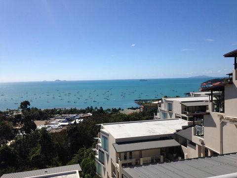 Whitsunday Reflections - Palm Beach Accommodation 0