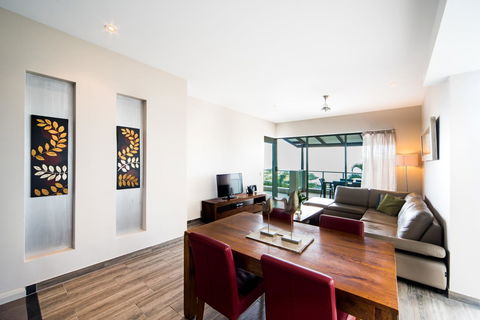 Whitsunday Reflections - Palm Beach Accommodation 23