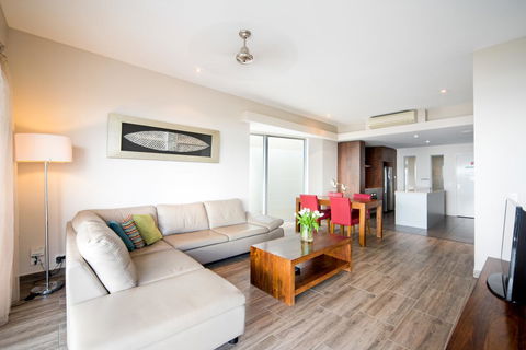 Whitsunday Reflections - Palm Beach Accommodation 22