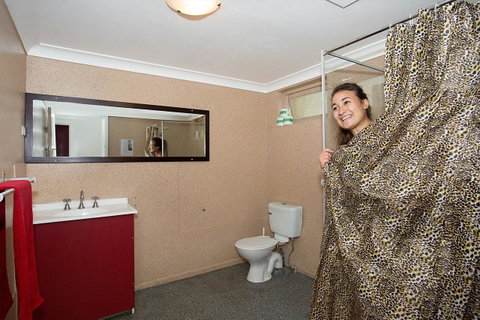 Backpackers In Paradise 18-35 Hostel - Palm Beach Accommodation 7