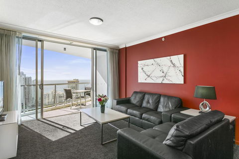 Mantra Towers Of Chevron - Palm Beach Accommodation 23
