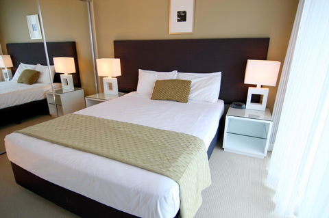 Mantra Towers Of Chevron - Palm Beach Accommodation 14