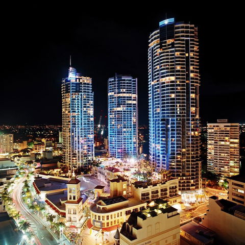 Mantra Towers Of Chevron - Palm Beach Accommodation 0