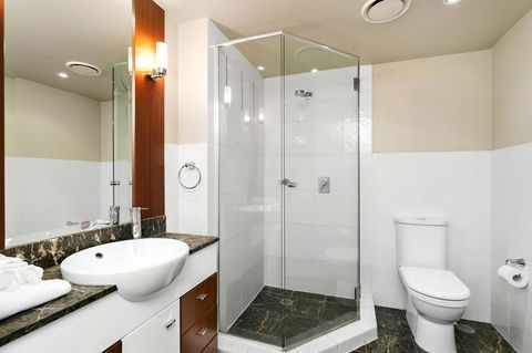 Mantra Towers Of Chevron - Palm Beach Accommodation 18