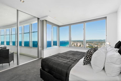Q1 Resort & Spa - Official - Palm Beach Accommodation 35