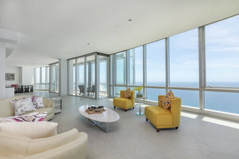 Q1 Resort & Spa - Official - Palm Beach Accommodation 13