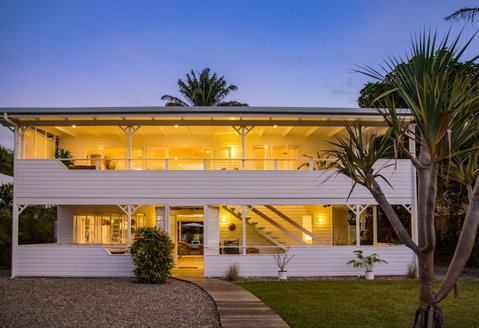 Jamaica Beach House - Palm Beach Accommodation 24