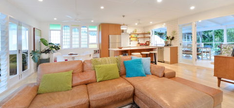 Jamaica Beach House - Palm Beach Accommodation 38