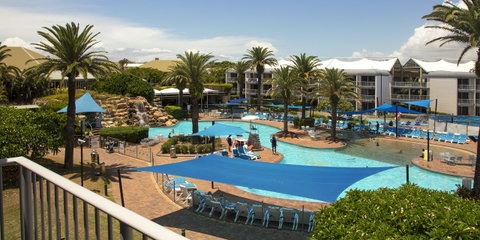 Sea World Resort - Palm Beach Accommodation 13