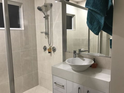 Whitsunday Luxury Homes - Palm Beach Accommodation 38