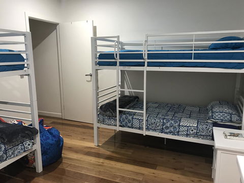 Whitsunday Luxury Homes - Palm Beach Accommodation 37