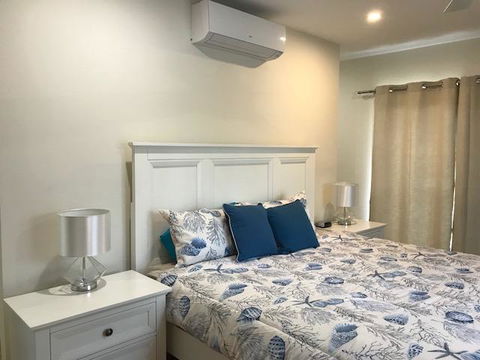 Whitsunday Luxury Homes - Palm Beach Accommodation 18