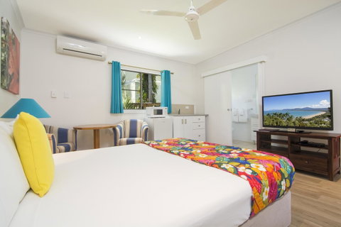 Port Douglas Motel - Palm Beach Accommodation 37