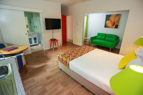 Port Douglas Motel - Palm Beach Accommodation 14