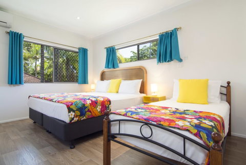 Port Douglas Motel - Palm Beach Accommodation 40
