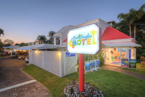 Port Douglas Motel - Palm Beach Accommodation 44