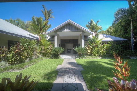 Tranquility By The Course Port Douglas - Palm Beach Accommodation 0