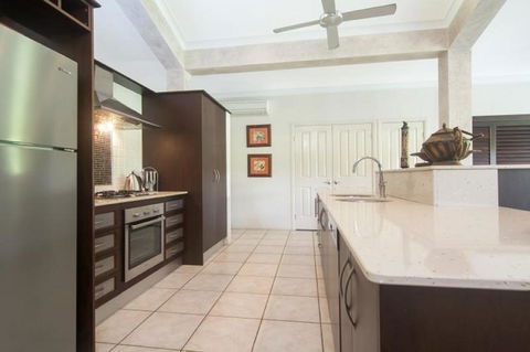 Tranquility By The Course Port Douglas - Palm Beach Accommodation 5