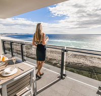 Iconic Kirra Beach Resort - Palm Beach Accommodation
