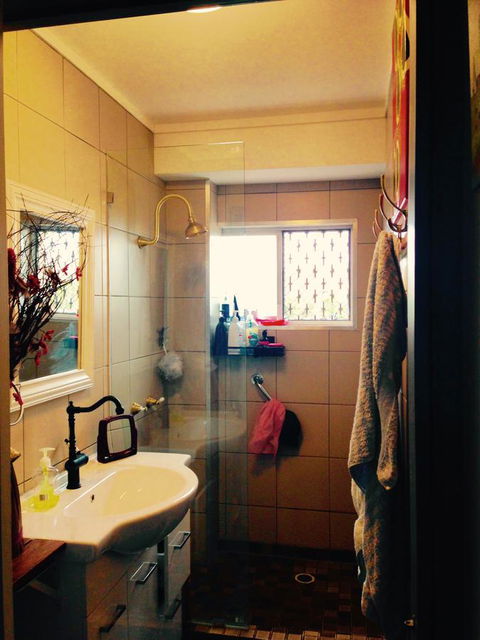 XYL Pets Friendly Seaside Boutique Guesthouse - Palm Beach Accommodation 18