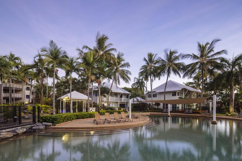 Coral Sands Beachfront Resort - Palm Beach Accommodation 12