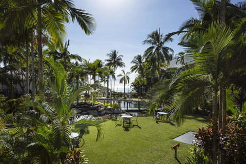 Coral Sands Beachfront Resort - Palm Beach Accommodation 21