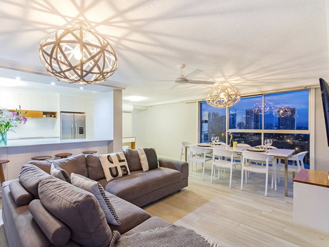 Sunbird Beach Resort Main Beach - Palm Beach Accommodation 4