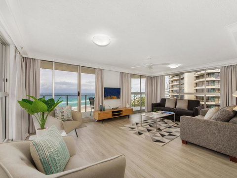 Sunbird Beach Resort Main Beach - Palm Beach Accommodation 26