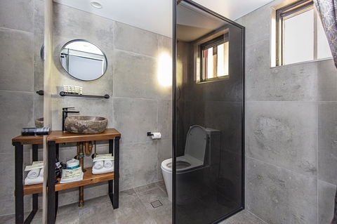 The Pink Hotel Coolangatta - Palm Beach Accommodation 14