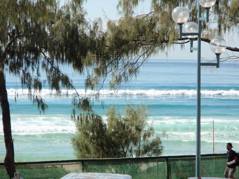 Grosvenor Beachfront Apartments Surfers Paradise - Palm Beach Accommodation 11