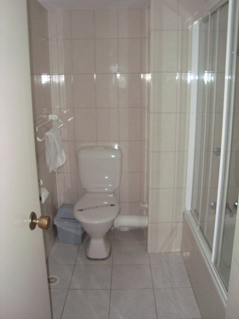Grosvenor Beachfront Apartments Surfers Paradise - Palm Beach Accommodation 17