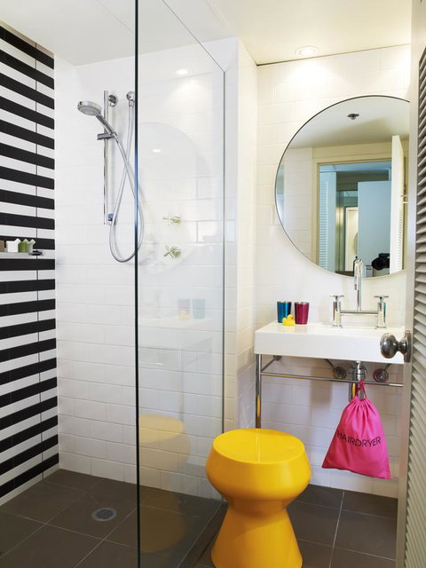 QT Gold Coast - Palm Beach Accommodation 6