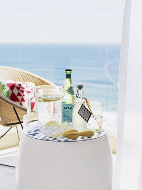 QT Gold Coast - Palm Beach Accommodation 27