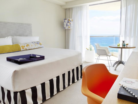 QT Gold Coast - Palm Beach Accommodation 8