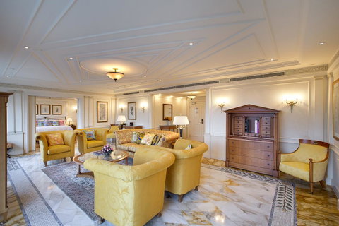 Imperial Hotel Gold Coast - Palm Beach Accommodation 21