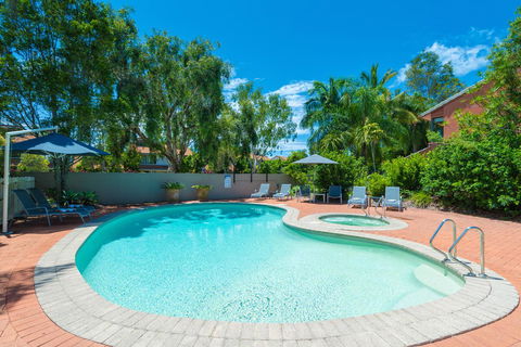 At The Sound Noosa Motel - Palm Beach Accommodation 7