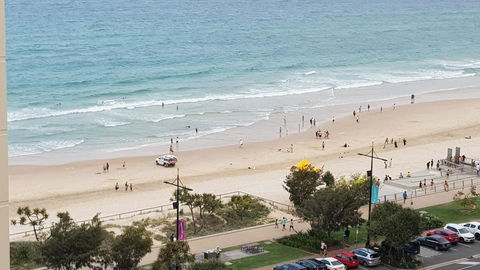 APR Private SUITES MOROC By The Beach - Palm Beach Accommodation 34