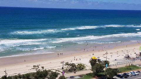 APR Private SUITES MOROC By The Beach - Palm Beach Accommodation 36