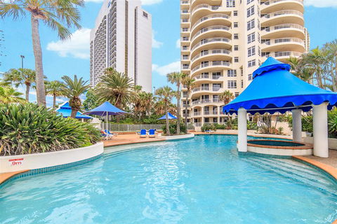APR Private SUITES MOROC By The Beach - Palm Beach Accommodation 11