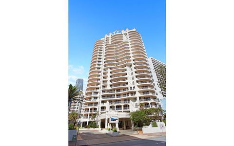 APR Private SUITES MOROC By The Beach - Palm Beach Accommodation 40